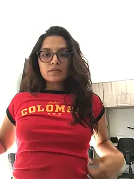 Gia Mazzon online show from 10, 7, 2026