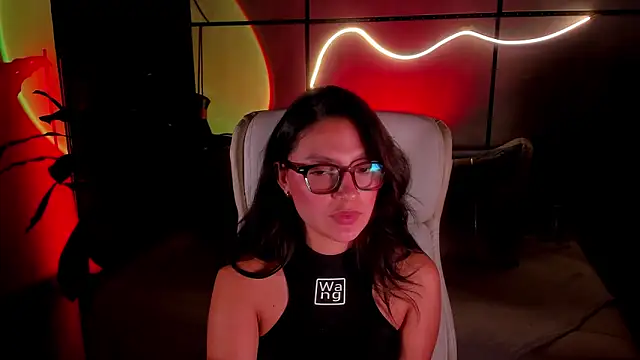 Gia Mazzon online show from 18, 2, 2026