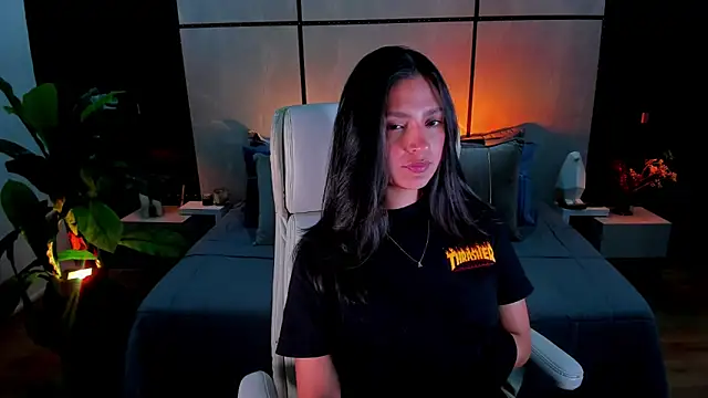 Gia Mazzon online show from 20, 3, 2025