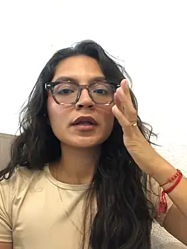 Gia Mazzon online show from 16, 7, 2026