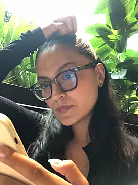 Gia Mazzon online show from 27, 3, 2026