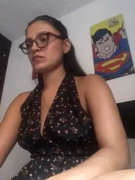 Gia Mazzon online show from 30, 4, 2026