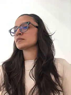 Gia Mazzon online show from 29, 5, 2026