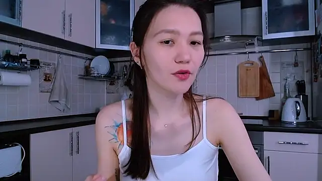 Kelly Yon online show from 24, 3, 2026