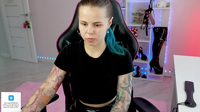 Latex Kitty online show from 29, 6, 2026