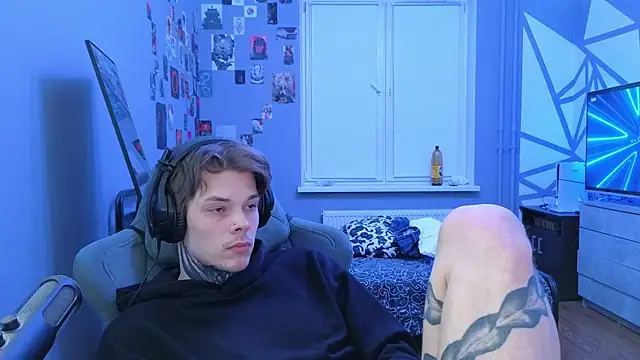 DENIS HERE online show from 18, 2, 2025