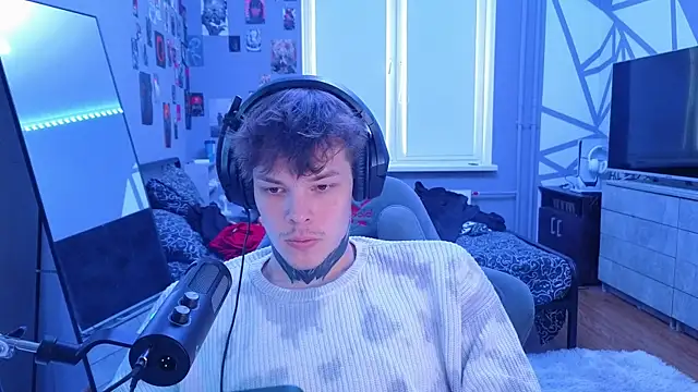 DENIS HERE online show from 27, 2, 2025