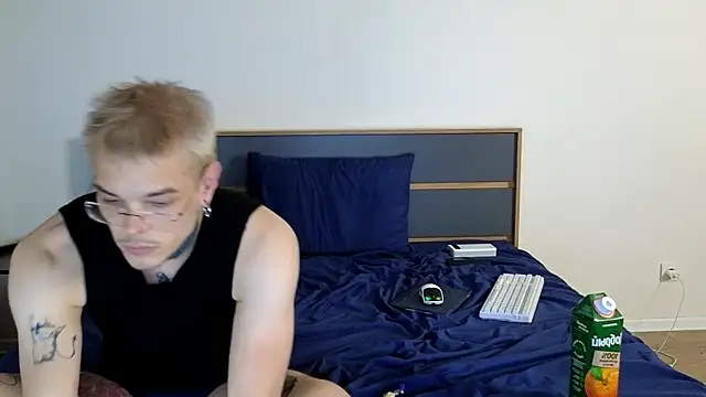 DENIS HERE online show from 11, 9, 2025