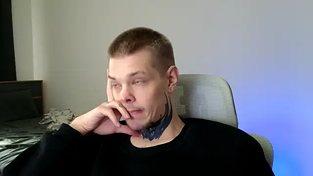 Snapshot of DENIS_HERE chatting on 26, 5, 2026 DENIS HERE online show from 26, 5, 2026