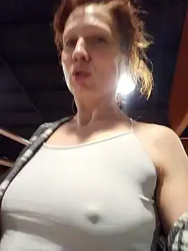 Exhibitionsplit online show from 17, 12, 2025