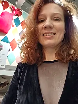 Exhibitionsplit online show from 12, 1, 2026