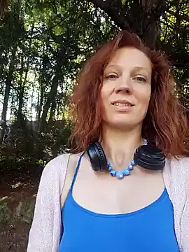 Exhibitionsplit online show from 29, 9, 2025