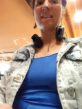 Exhibitionsplit online show from 23, 10, 2025