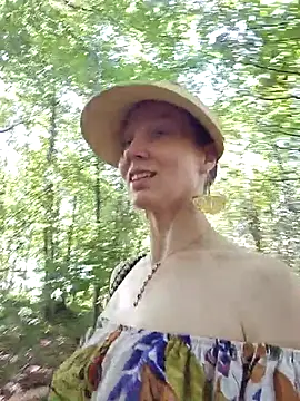 Exhibitionsplit online show from 18, 9, 2025