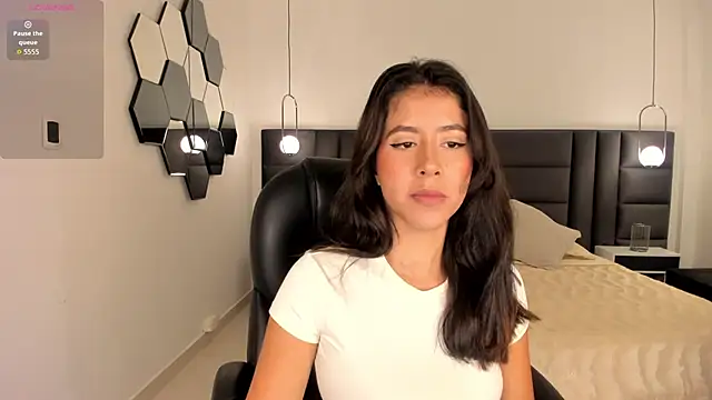 SussanElliot online show from 11, 9, 2025