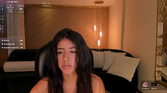 SussanElliot online show from 23, 3, 2025