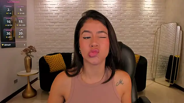 SussanElliot online show from 15, 10, 2025