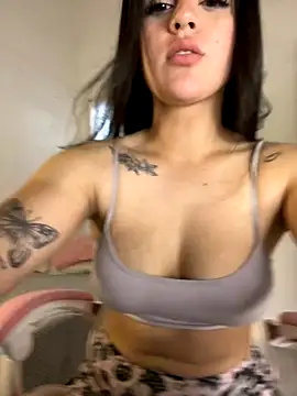 violet-333 online show from 1, 10, 2025