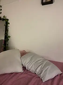 violet-333 online show from 26, 9, 2025