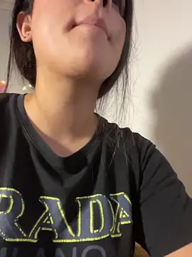 violet-333 online show from 18, 3, 2026