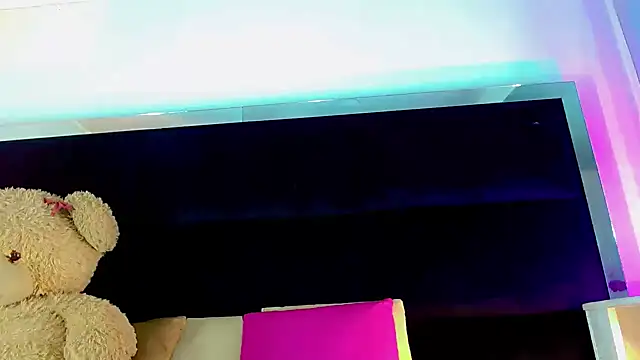 CoralineSweett online show from 28, 9, 2025