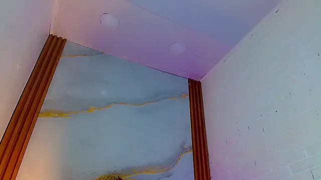 CoralineSweett online show from 26, 10, 2025