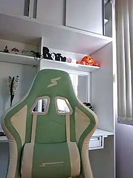 Ahrya  online show from 31, 10, 2025