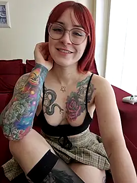 Ahrya  online show from 14, 9, 2025