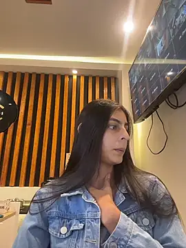 Snapshot of cristel_17 chatting on 25, 2, 2026 cristel 17 online show from 25, 2, 2026