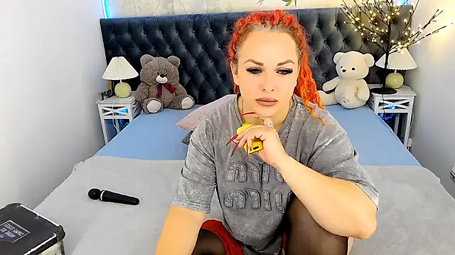 RedHeadBridget online show from 2, 10, 2025