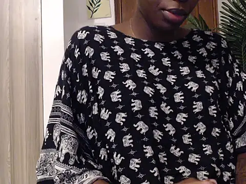 black   ghodess online show from 22, 3, 2026