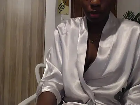 black   ghodess online show from 12, 4, 2026