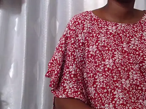 Snapshot of black___ghodess chatting on 8, 7, 2026 black ghodess online show from 8, 7, 2026