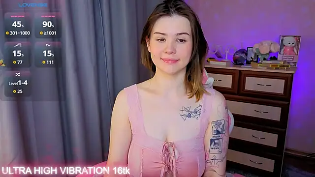 cutie mili online show from 9, 11, 2025