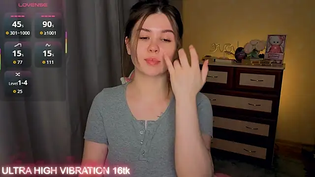 cutie mili online show from 1, 4, 2026