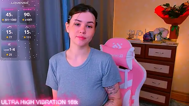 cutie mili online show from 2, 10, 2025