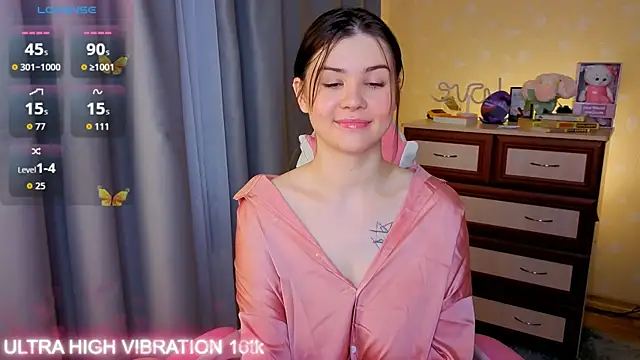 cutie mili online show from 10, 11, 2025