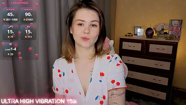 cutie mili online show from 5, 12, 2025