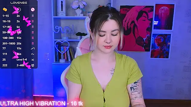 cutie mili online show from 18, 3, 2025