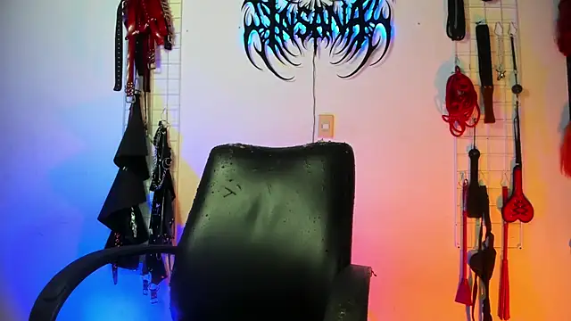 irregular fetish  online show from 13, 5, 2026