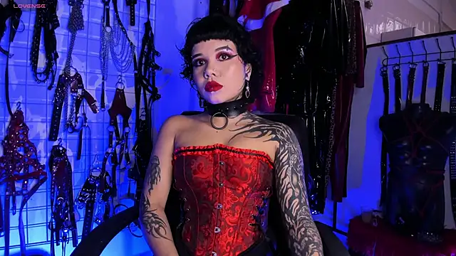 irregular fetish  online show from 25, 9, 2025