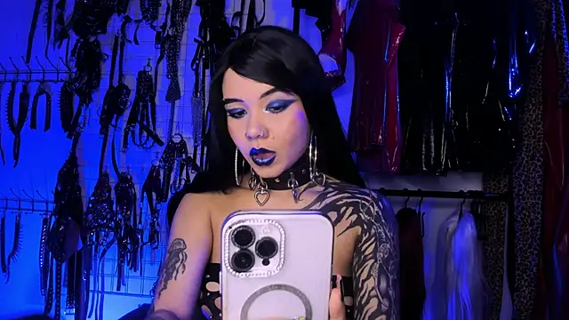 irregular fetish  online show from 16, 9, 2025