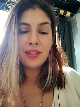 scarlett moore online show from 25, 3, 2026