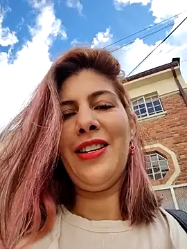 scarlett moore online show from 7, 1, 2026