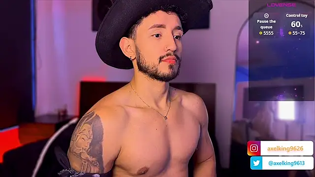 AxelKing1326 online show from 17, 4, 2026