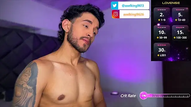 AxelKing1326 online show from 8, 3, 2025