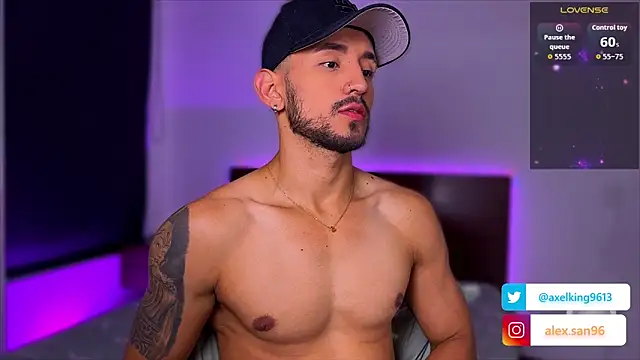 AxelKing1326 online show from 21, 10, 2025