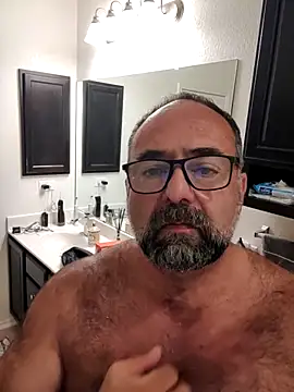 chainjulious online show from 4, 3, 2025