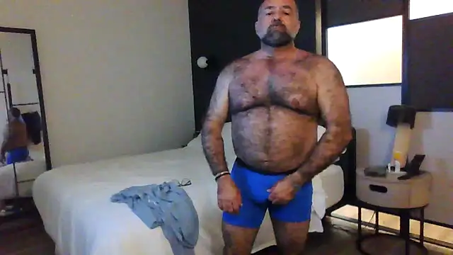 chainjulious online show from 28, 4, 2026