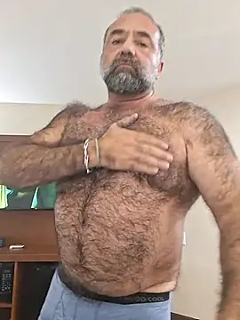 chainjulious online show from 21, 10, 2025